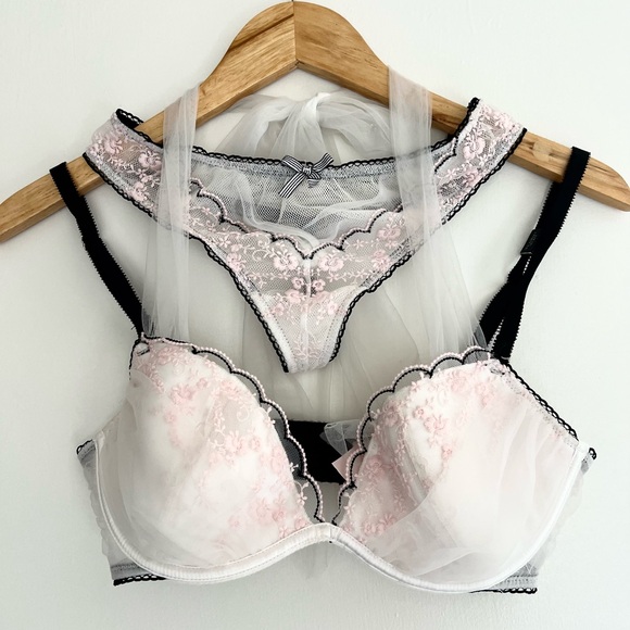 Victoria’s Secret 2014 Bridal Ivory Pink Black Tulle Mesh Lace Bra 34D + Panty S